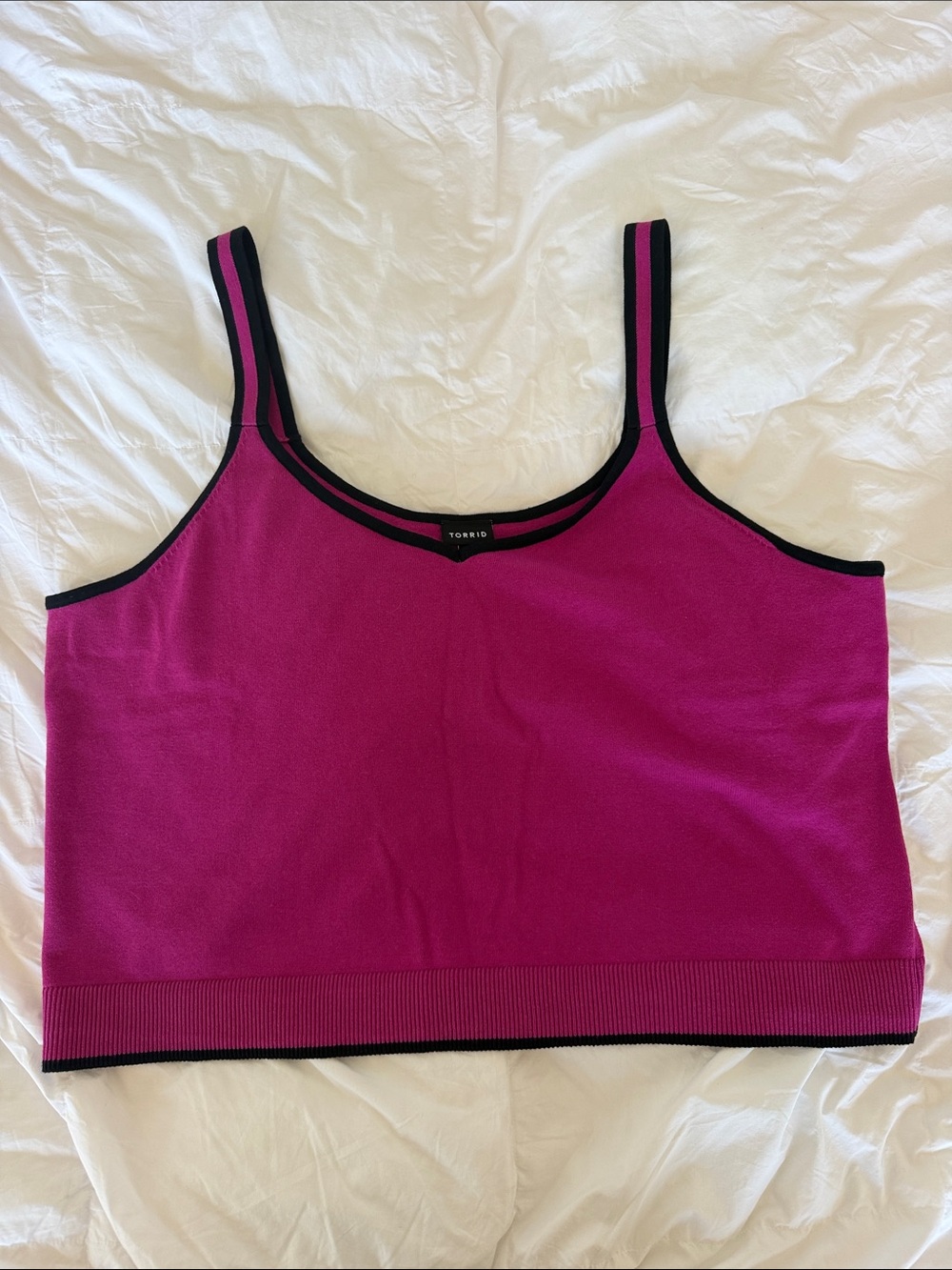 torrid Fuchsia Cropped Knit Cami with Black Trim 18/20